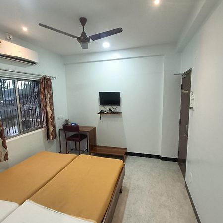 Hotel Parth Residency Kolhapur Exterior photo