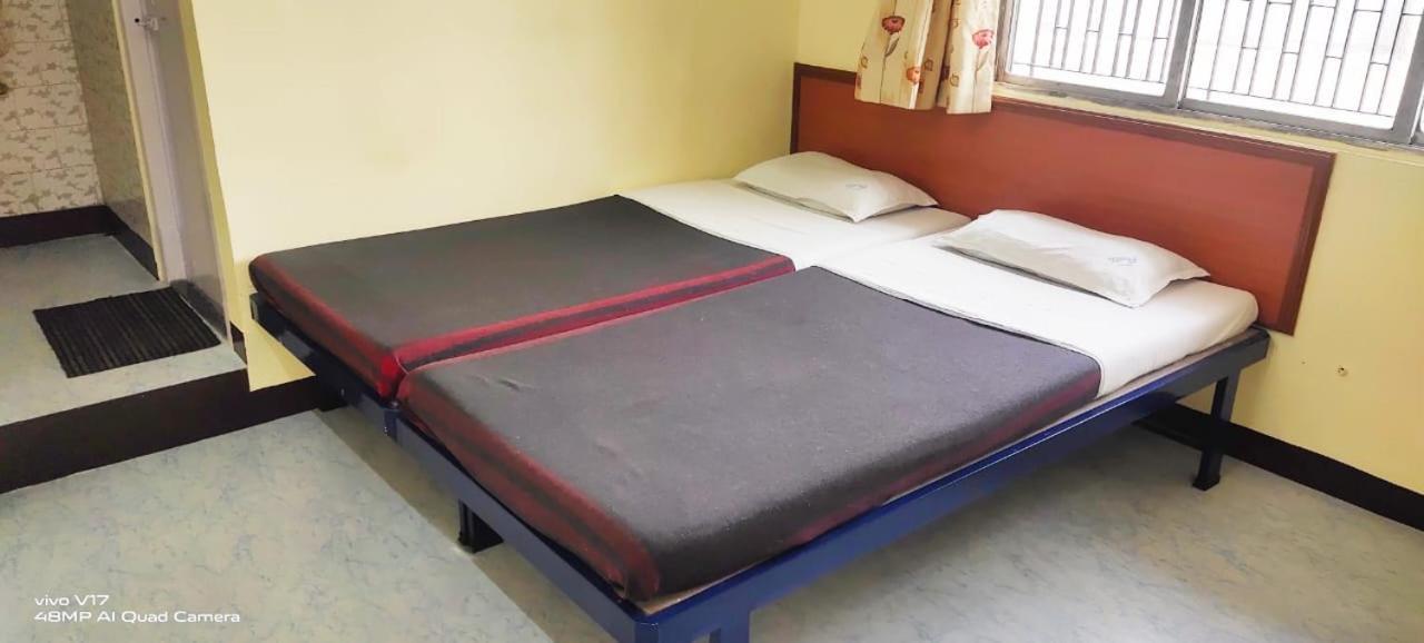 Hotel Parth Residency Kolhapur Exterior photo