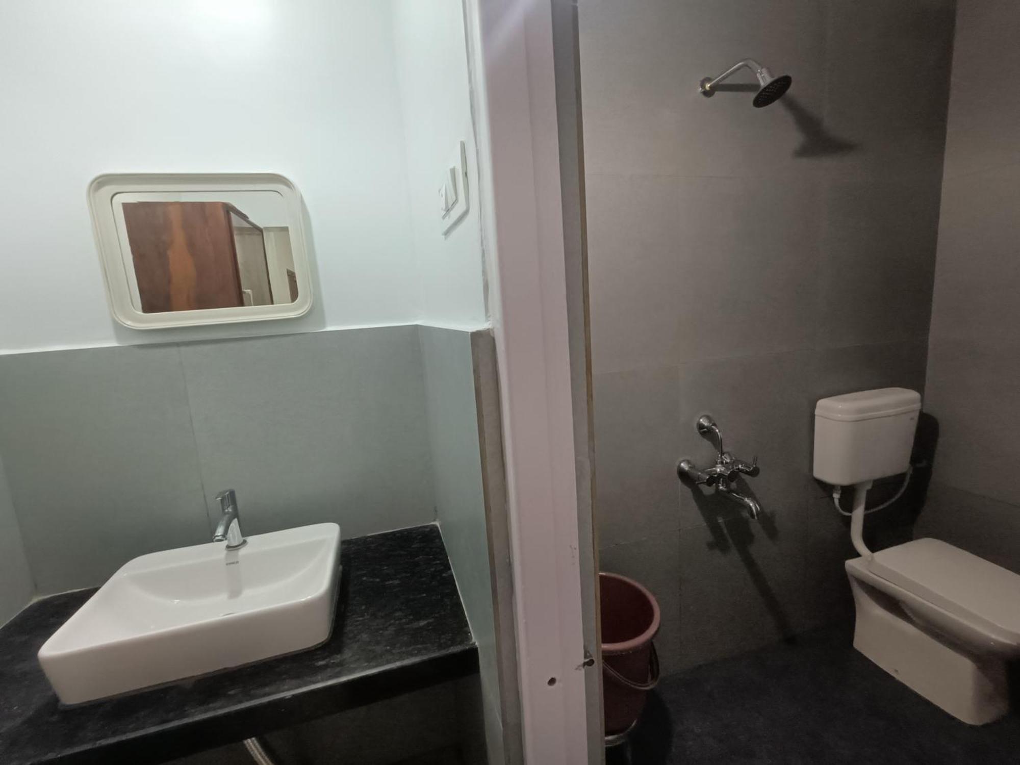 Hotel Parth Residency Kolhapur Exterior photo