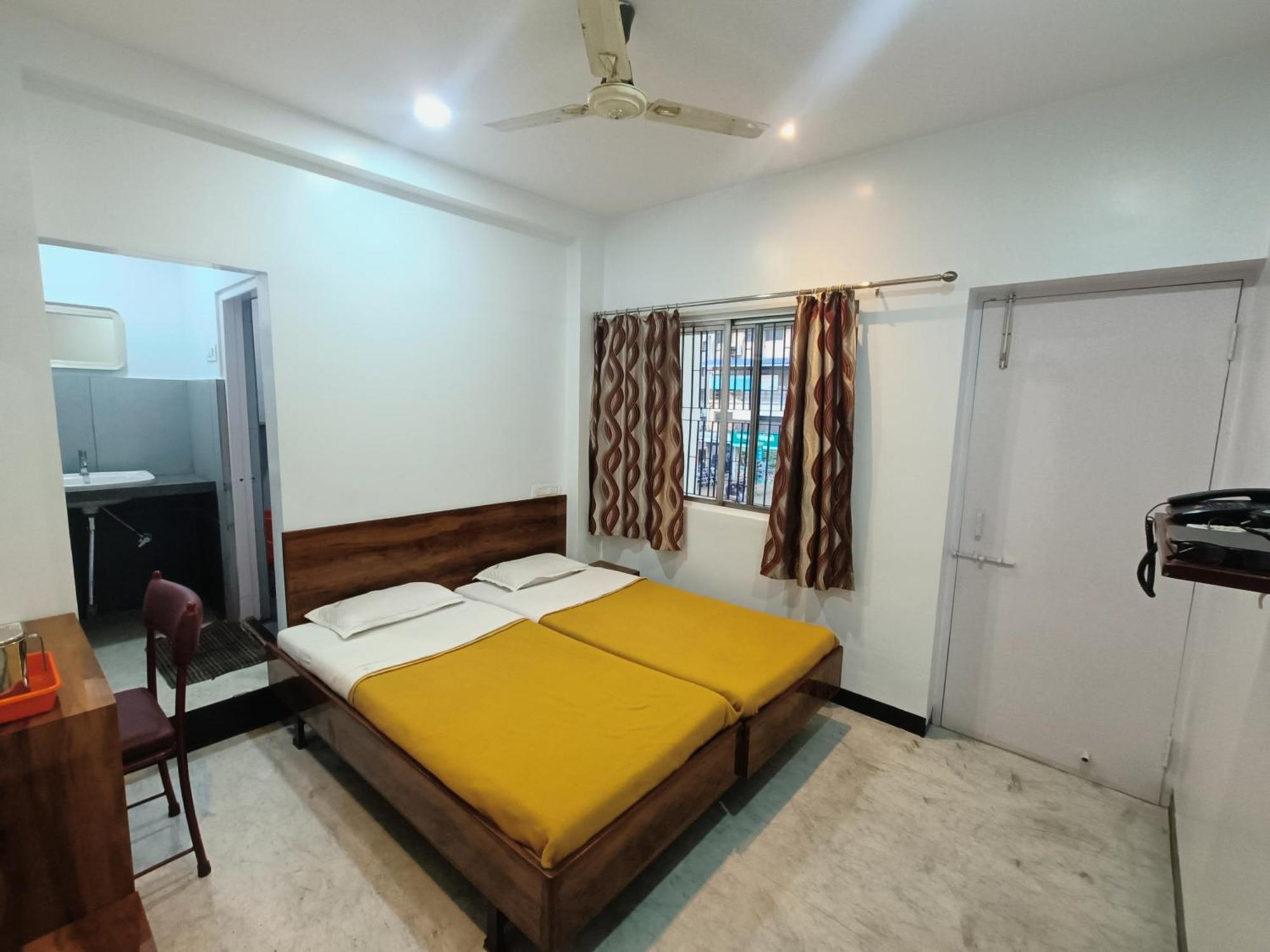 Hotel Parth Residency Kolhapur Exterior photo